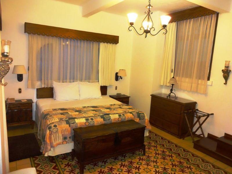 Hotel Mi Solar Centro Uruapan  Экстерьер фото